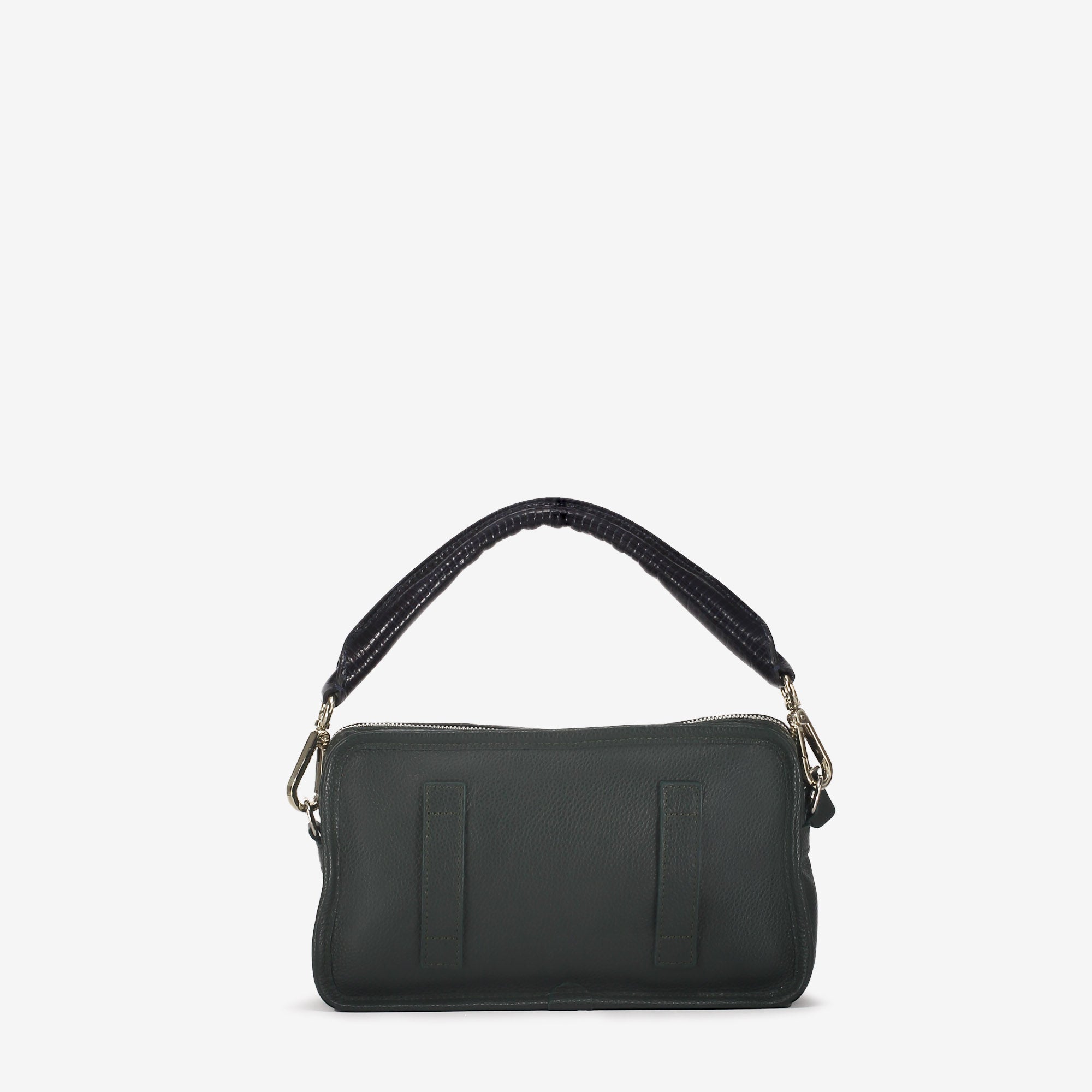 325–POUCH <br> Black Calfskin leather