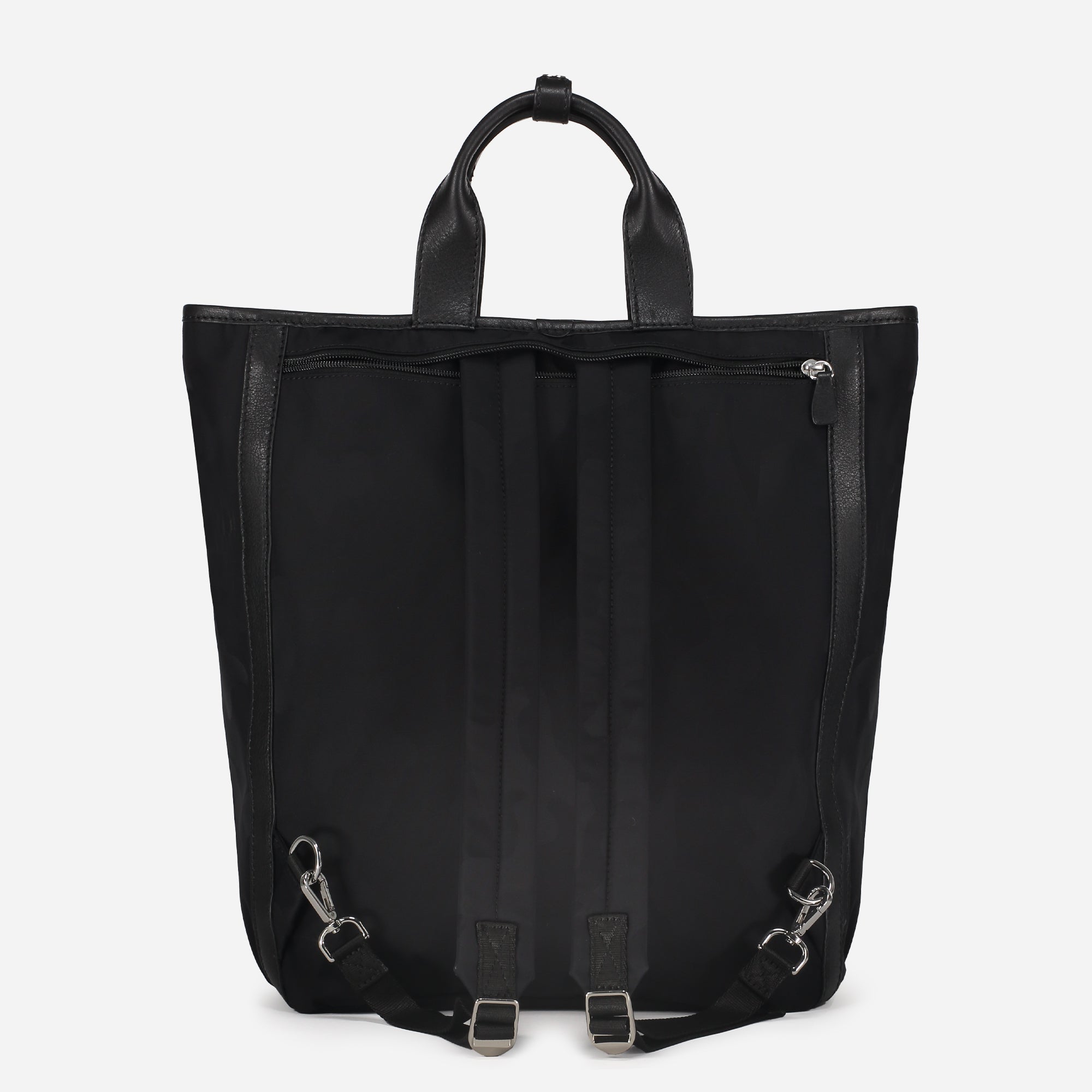 335 – BACKPACK<br> Nylon and Calfskin leather